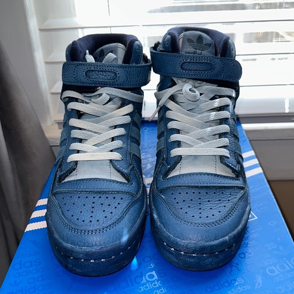 New with box Men’s Adidas Forum 84 High Blue Thread - Picture 2 of 11